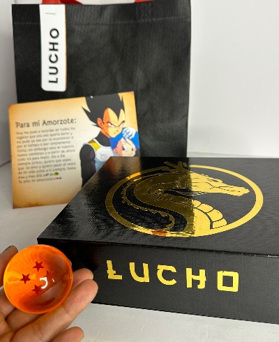 Colección shenlong 17cm + esferas 4.5cm + Exhibhidor acrílico